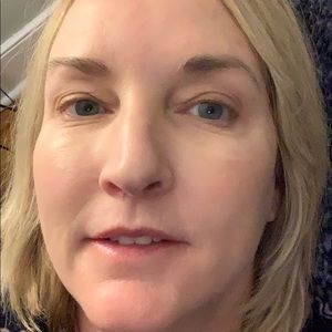 Meet your Posher, Becky